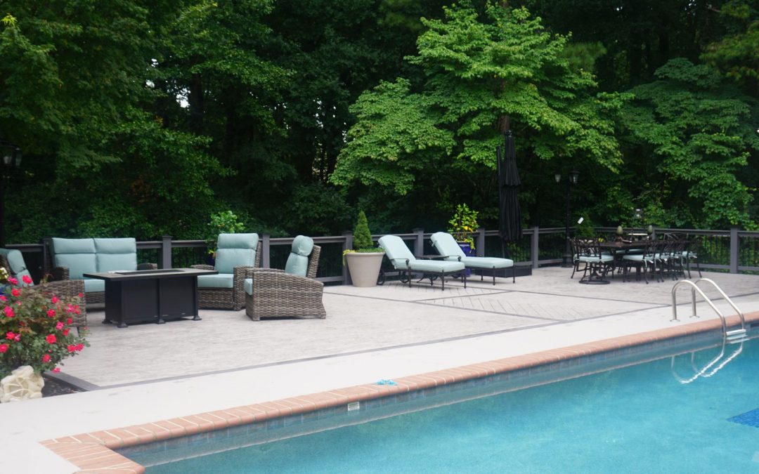 Paint vs Stain: Which is the Better Option for Your Deck?